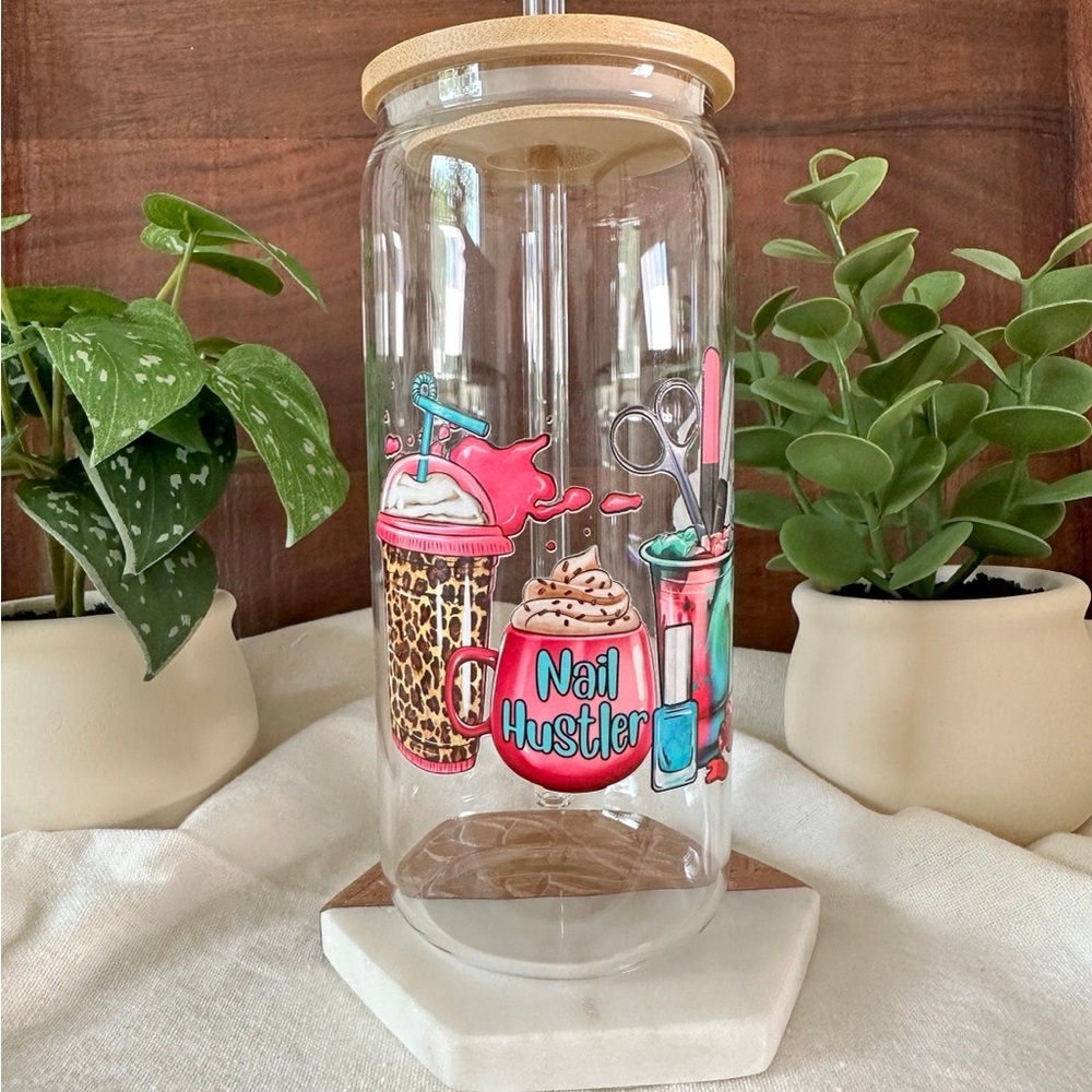 Nail Hustler Glass Tumbler with Bamboo Lid - Nail Tech Gift
